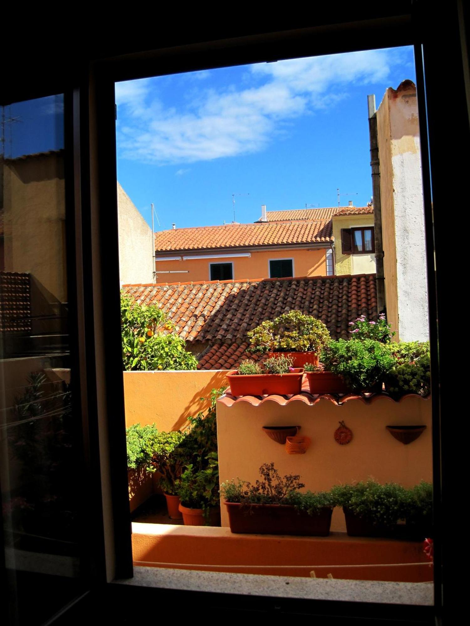 Hotel Moderno Santa Teresa Gallura Phòng bức ảnh